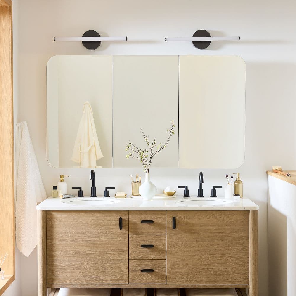 Voro Modern Led Sconce – Elegant Light Rods Design For Bathroom