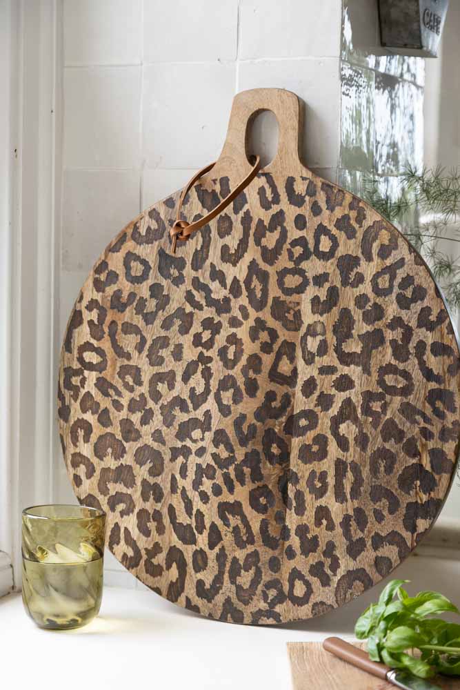 Leopard Solid Sapele Wood Board - Functional Dining Accessory for Kitchen