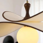 Charger l'image dans la visionneuse de galerie, Suspension globe en verre flottant Orrise avec accents métalliques - Lumières modernes et minimalistes pour cuisine et salles à manger