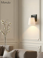 Charger l&#39;image dans la visionneuse de galerie, Applique murale en tissu avec abat-jour tambour – Applique murale minimaliste pour couloir
