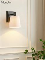 Charger l&#39;image dans la visionneuse de galerie, Applique murale en tissu avec abat-jour tambour – Applique murale minimaliste pour couloir
