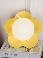 Bild in der Galerieansicht laden, Die Blume Wandleuchte
