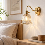 Cargar imagen en el visor de la Galería, Japanese Ruffle Glass Wall Lamp