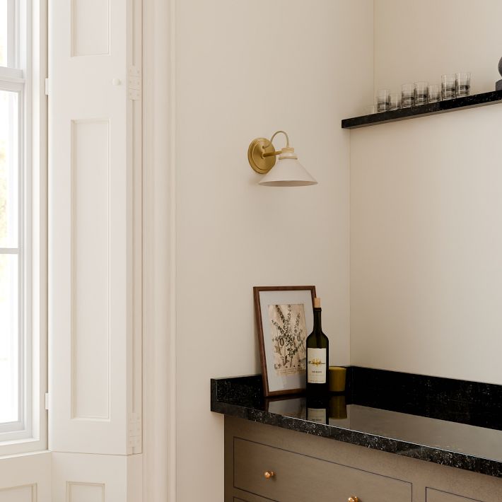 Aplique Aurenza: Lámpara de pared rústica con detalles metálicos para espacios acogedores