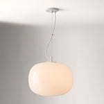 Cargar imagen en el visor de la Galería, Lámpara colgante minimalista de cristal Lumivelle: diseño regulable en altura
