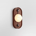 Bild in Gallery-Viewer laden, Bezel Alabaster Wandleuchte