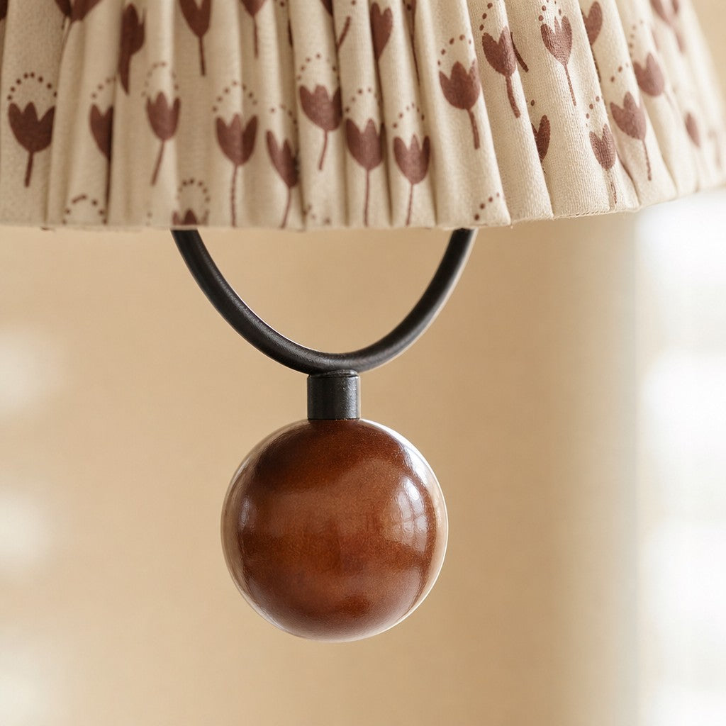 Suspension décorative en tissu floral Solmire – Lampe suspendue avec accents métalliques pour salon et salle à manger