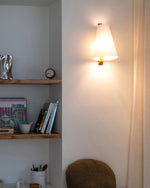 Load image into Gallery viewer, Trianora Wall Lamp