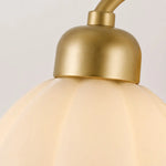 Load image into Gallery viewer, Close-up of the shade holder and glass connection