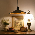 Cargar imagen en el visor de la Galería, Vintage Wavy Pendant Light with Aged Metal Shade