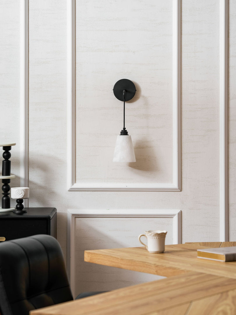 Droplet Alabaster Wandleuchte