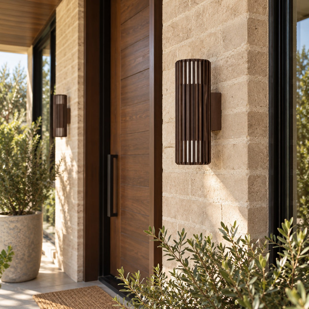 Fluted Shade Square Plate Aluminium Outdoor Sconce