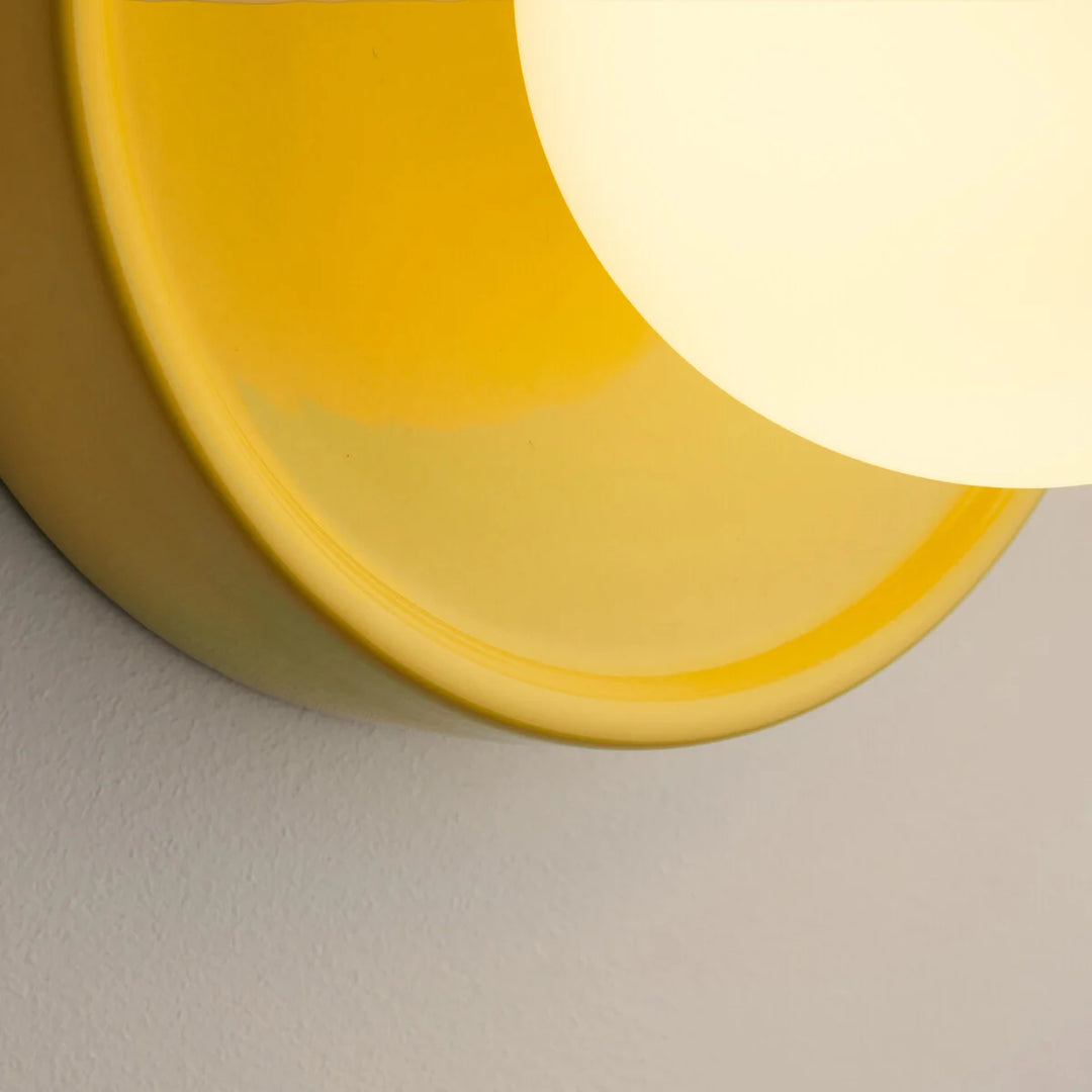 Solna Minimalistische Runde Glas-Wandleuchte mit Keramikfuß für Schlafzimmer und Flur