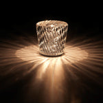 Charger l&#39;image dans la visionneuse de galerie, Lampe de table en cristal diamant (batterie intégrée)
