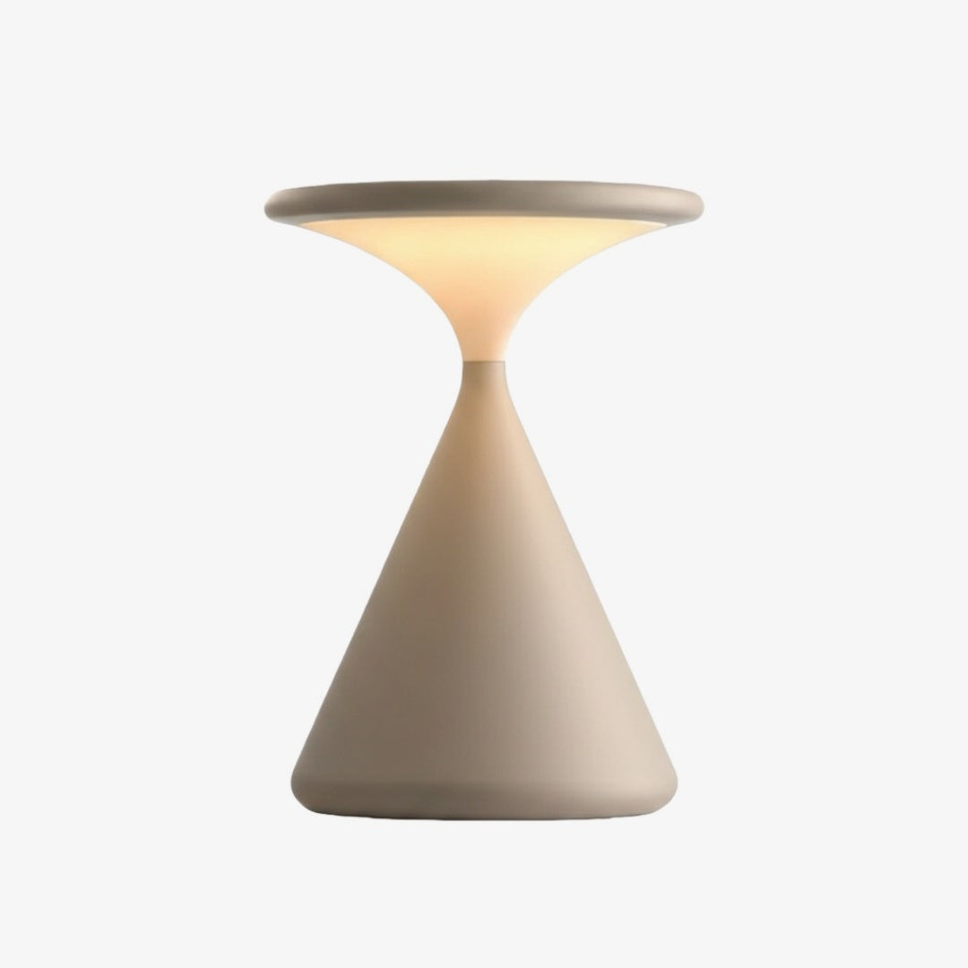 Lámpara de Mesa Portátil LED Nómada – Diseño Moderno de Silueta Minimalista para Hogar y Patio N40