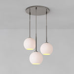 Cargar imagen en el visor de la Galería, Lámpara de araña minimalista de cristal Selvion: luminaria escultural de vidrio artesanal
