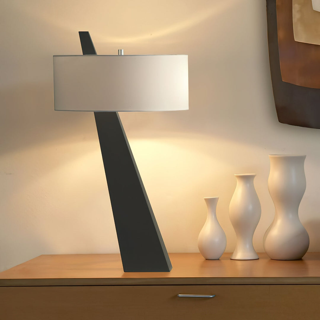 Lampe de table Jett Obélisque