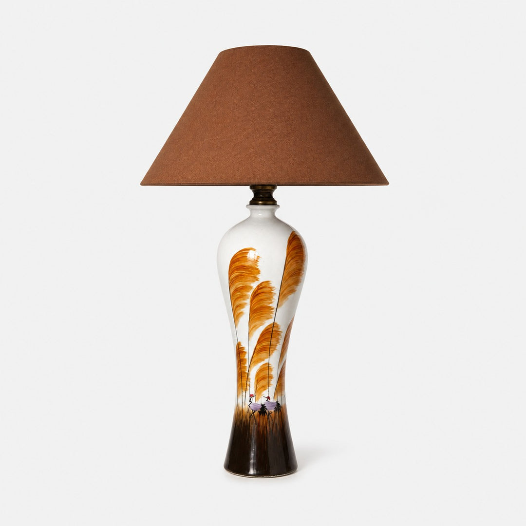 Lámpara de mesa de estilo estadounidense con pantalla de tela marrón