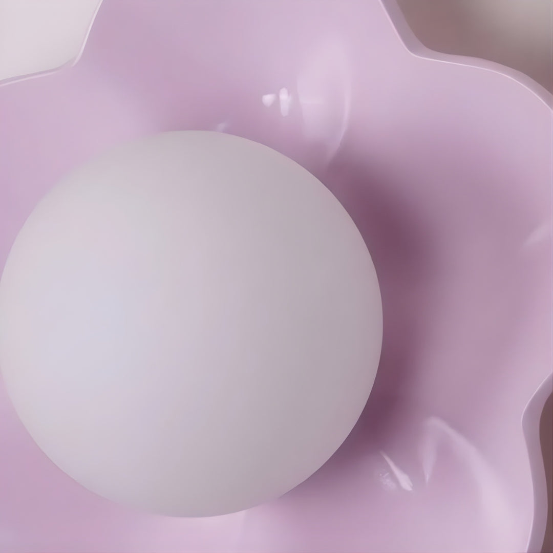 Lampe murale fleurissante Resinova - Résine moderne et verre pour salons et chambres