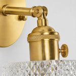 Bild in Gallery-Viewer laden, Close view of textured clear glass shade edge and pattern
