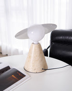 Bild in der Galerieansicht laden, Bartley Tischlampe
