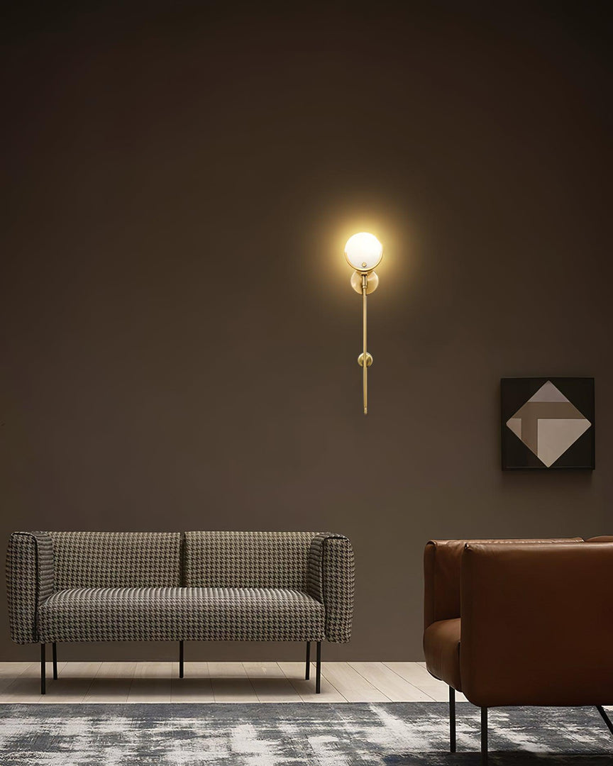 Applique murale en laiton et albâtre Ava