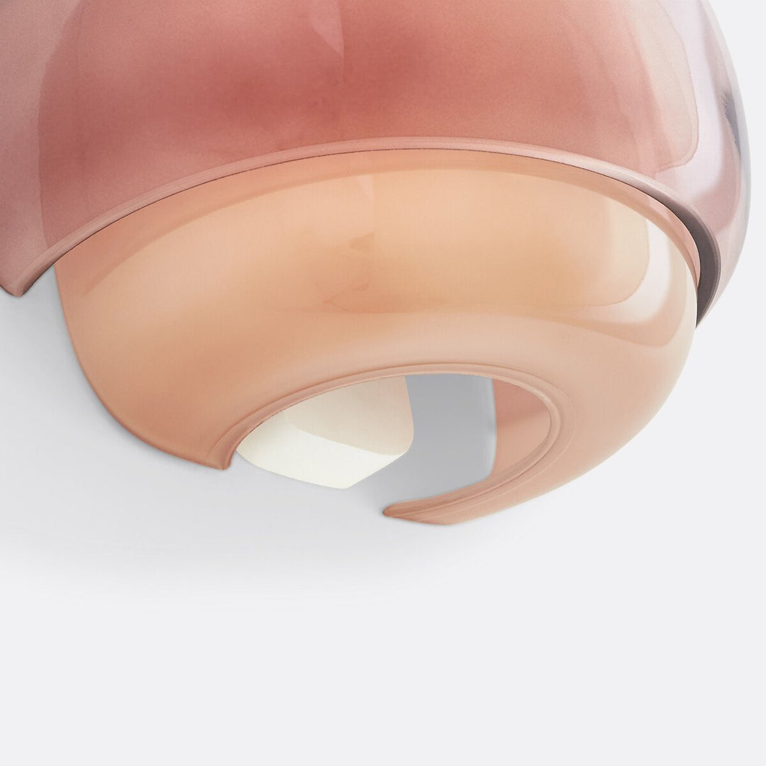 Aplique de pared Clinco con forma de globo de cristal contemporáneo: diseño moderno, iluminación versátil para salón, dormitorio y pasillo.