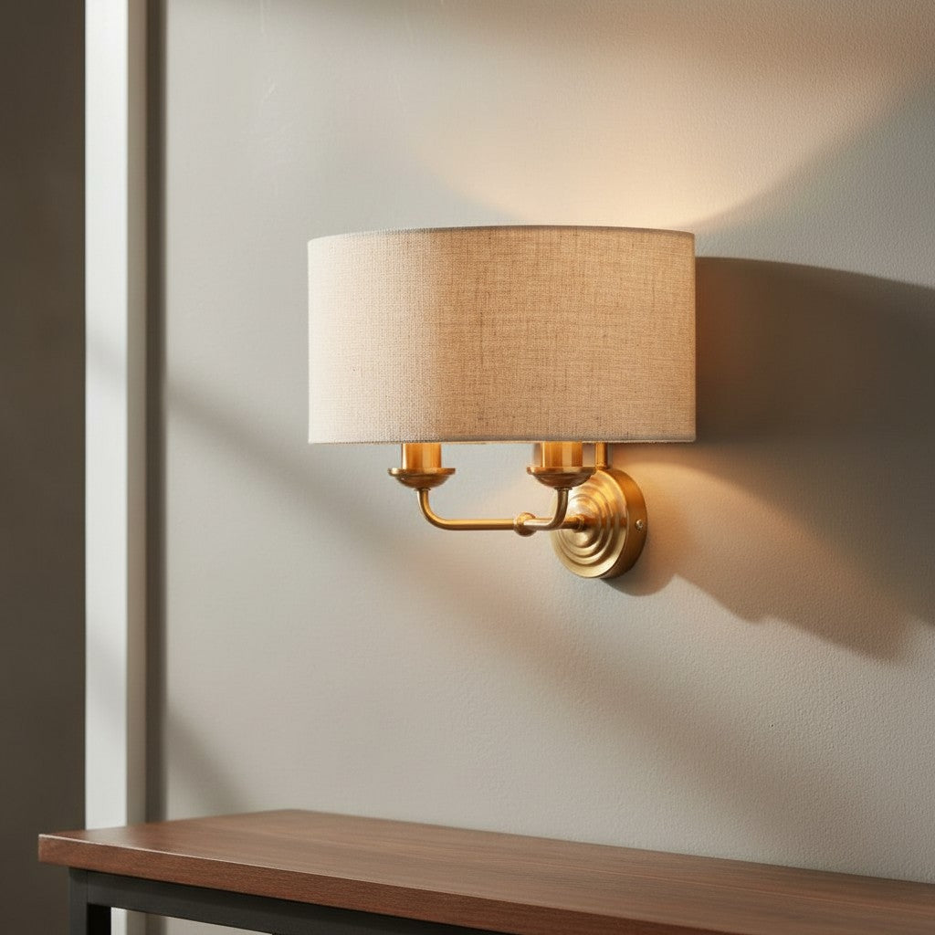 Tela Eleganter Stoffschirm Wandleuchte mit Veredeltem Metallrahmen für Wohnzimmer und Schlafzimmer