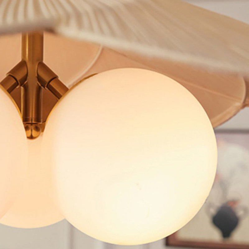 Lustre suspendu à 3 lumières d'inspiration vintage Orrise - Accents en bois, métal et tissu Éclairage intérieur