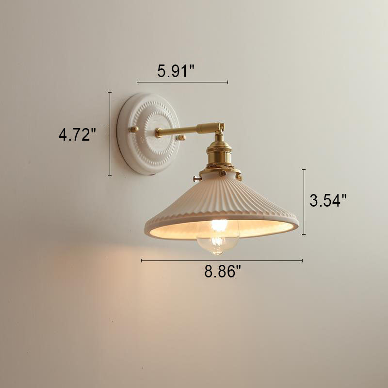Lámpara de pared vintage de cerámica japonesa de latón con una luz