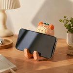 Cargar imagen en el visor de la Galería, Wooden animal phone stand scene view