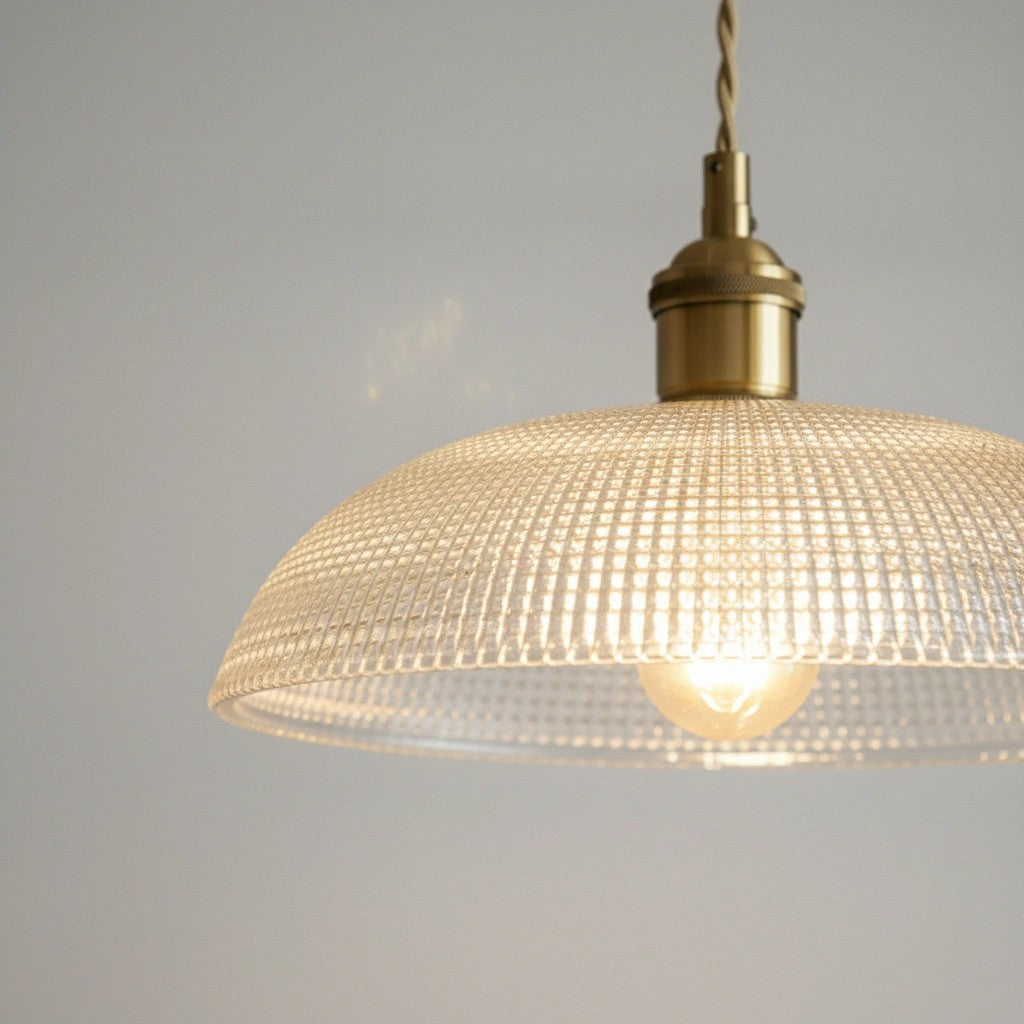 Suspension spiralée cannelée Velaris - Luminaire de plafond à silhouette bombée pour intérieur moderne