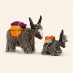 Cargar imagen en el visor de la Galería, Handmade Nepal Wool Felt Yak Ornament