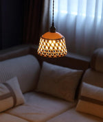Bild in Gallery-Viewer laden, Woven Ceramic Brass Swag Pendant Light