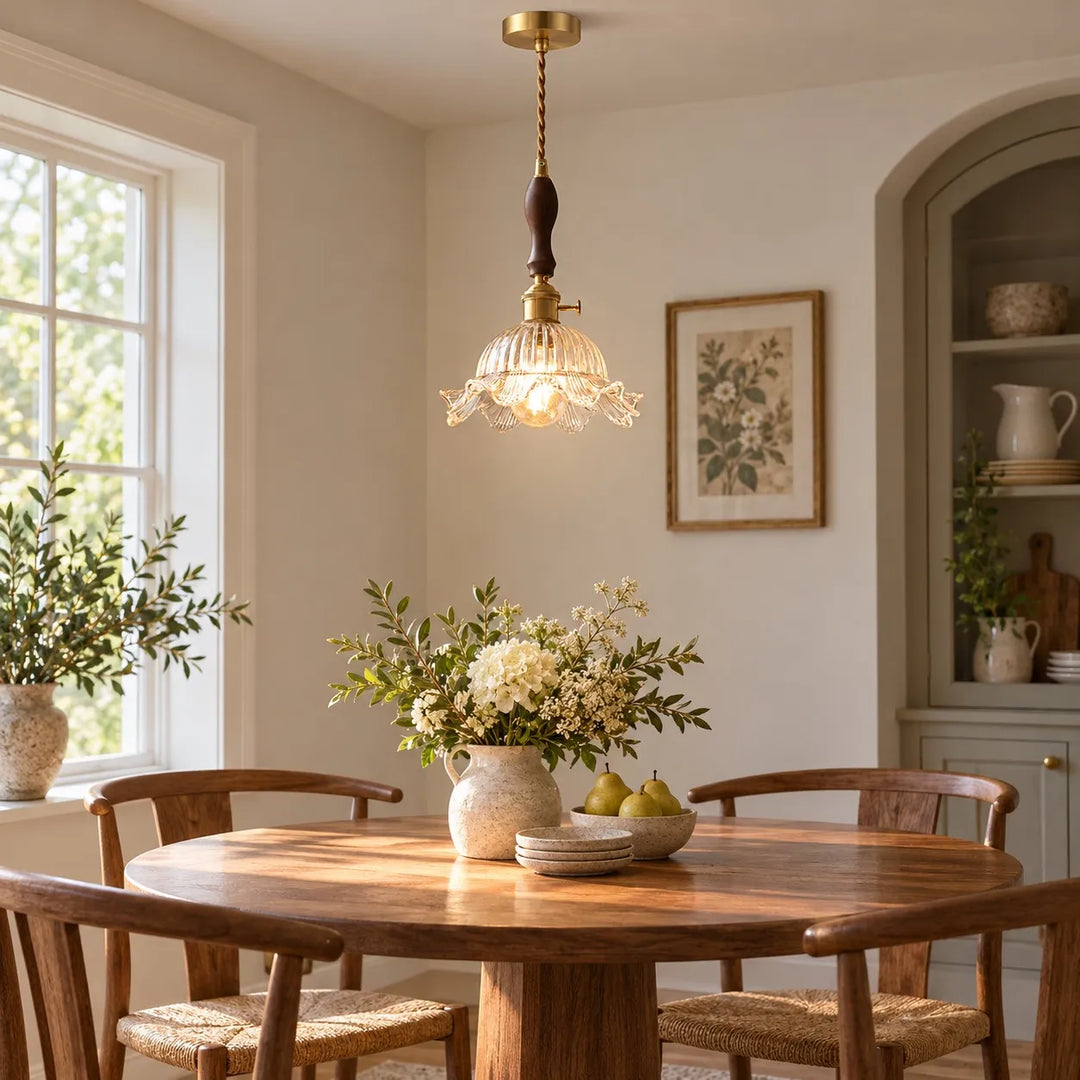Vintage Wavy-Edge Glass Pendant Lamp