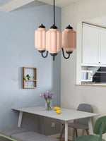 Bild in der Galerieansicht laden, Eloise Kronleuchter – Milchglas-Kronleuchter in einem Vintage-Stil-Finish
