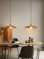 Charger l'image dans la visionneuse de galerie, Amber Floral Glass Brass Swag Pendant