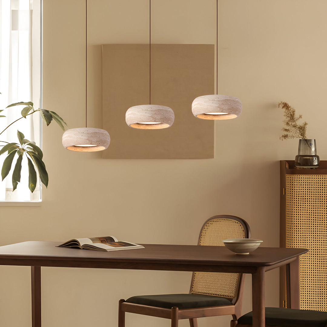 Suspension en pierre travertin style Wabi Sabi