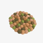Cargar imagen en el visor de la Galería, Sand moss handmade felt ball coaster