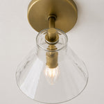 Bild in Gallery-Viewer laden, Glavira Recycelte Glas Wandlampe - Modernes Badezimmer Waschtischlicht