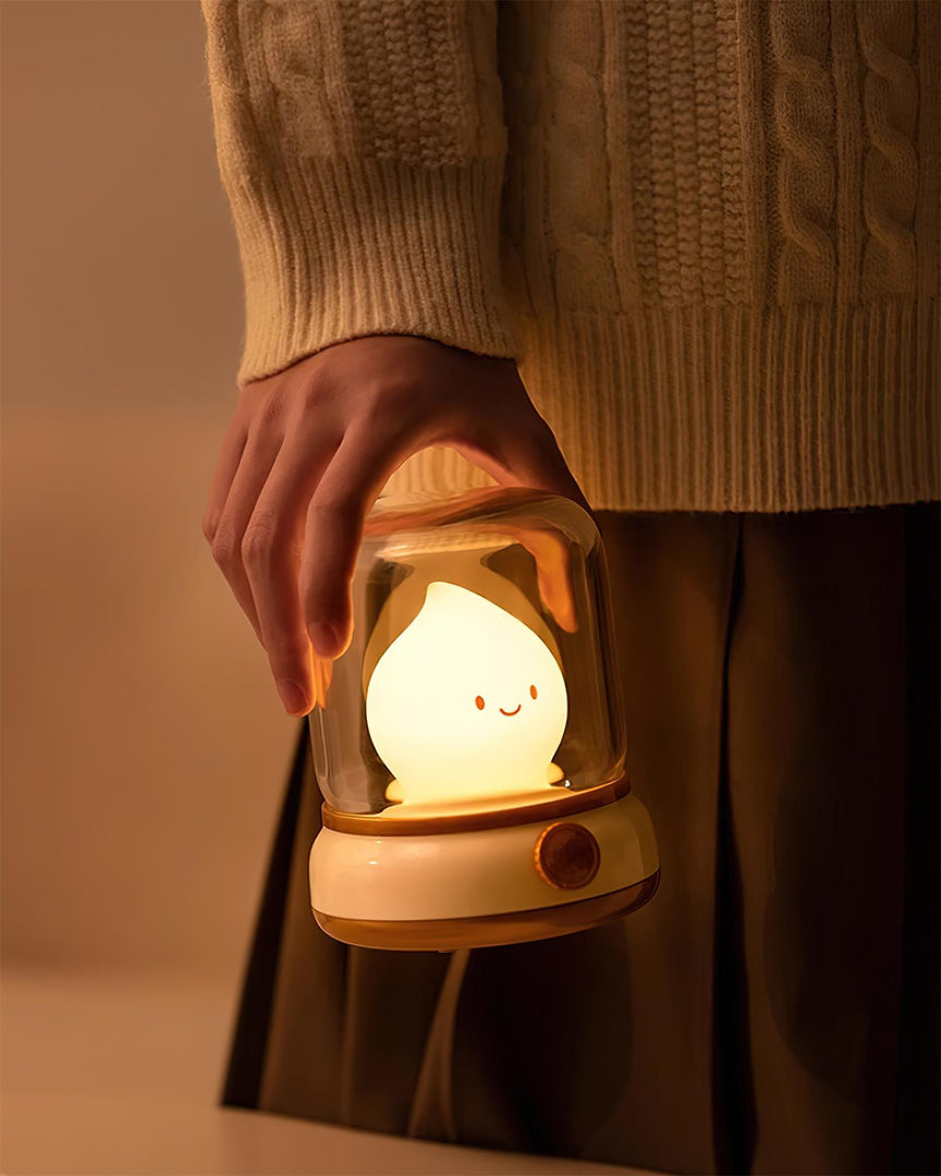 Luz nocturna pequeña LED con forma de llama