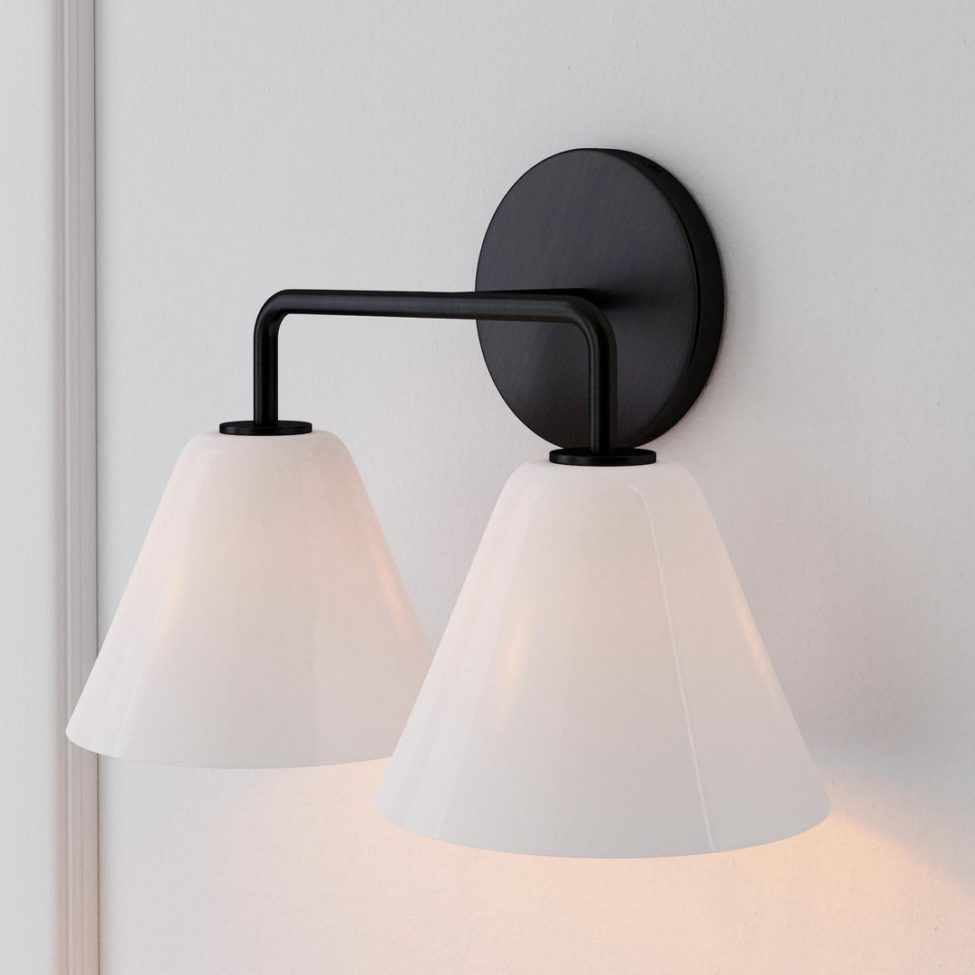 Aplique de pared Conica Cone: iluminación moderna de vidrio de 1, 2 y 3 luces