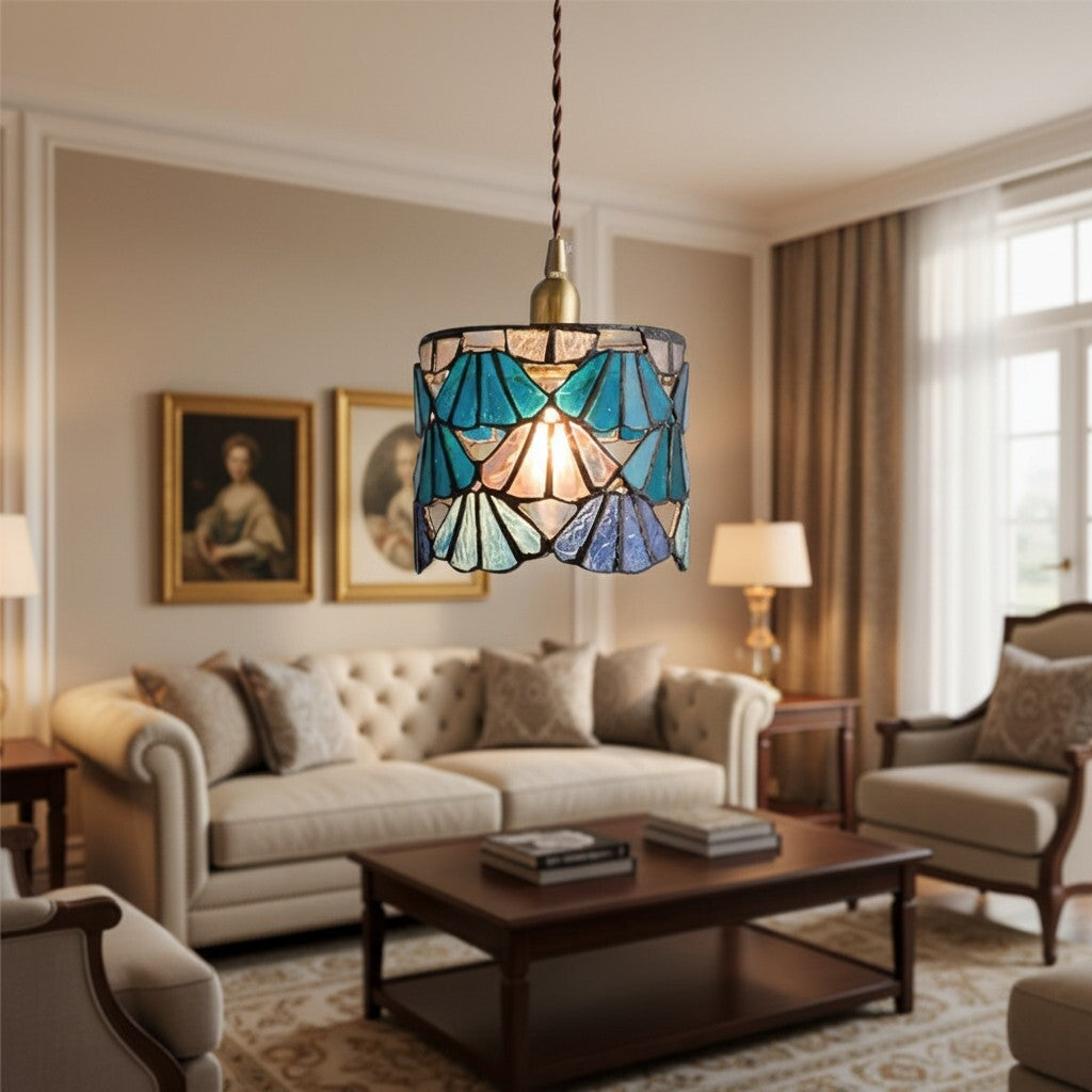 Vintagia Artistic Stained Glass Pendant Light - Vintage Tiffany Style for Kitchen Island