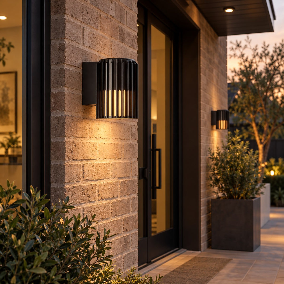 Fluted Shade Square Plate Aluminium Outdoor Sconce