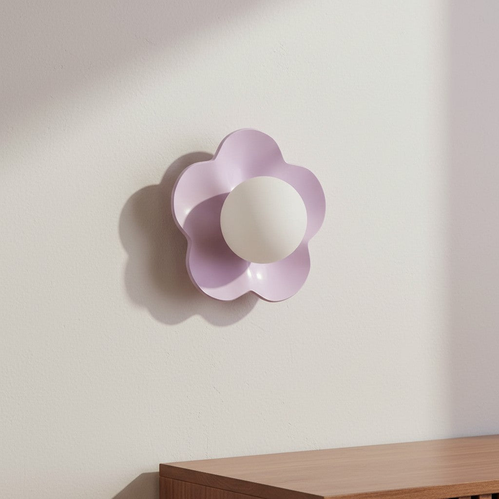 Lampe murale fleurissante Resinova - Résine moderne et verre pour salons et chambres