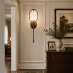Cargar imagen en el visor de la Galería, Oval Glass Wall Sconce With Pull Chain