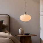 Cargar imagen en el visor de la Galería, Lámpara colgante minimalista de cristal Lumivelle: diseño regulable en altura
