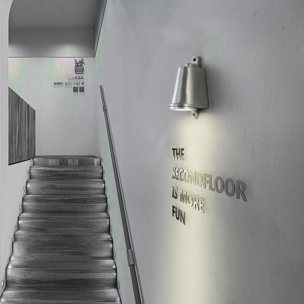 Luz de Pared Exterior Industrial Metálica en Forma de Campana IP65 Impermeable