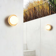 Eala Wall Lamp