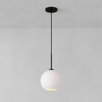 Cargar imagen en el visor de la Galería, Lámpara colgante Selvion con forma de globo escultural: moderna lámpara colgante de cristal con un diseño elegante.
